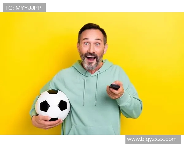 足球巨星化身搞笑动画角色引发热议趣味视频引爆网络